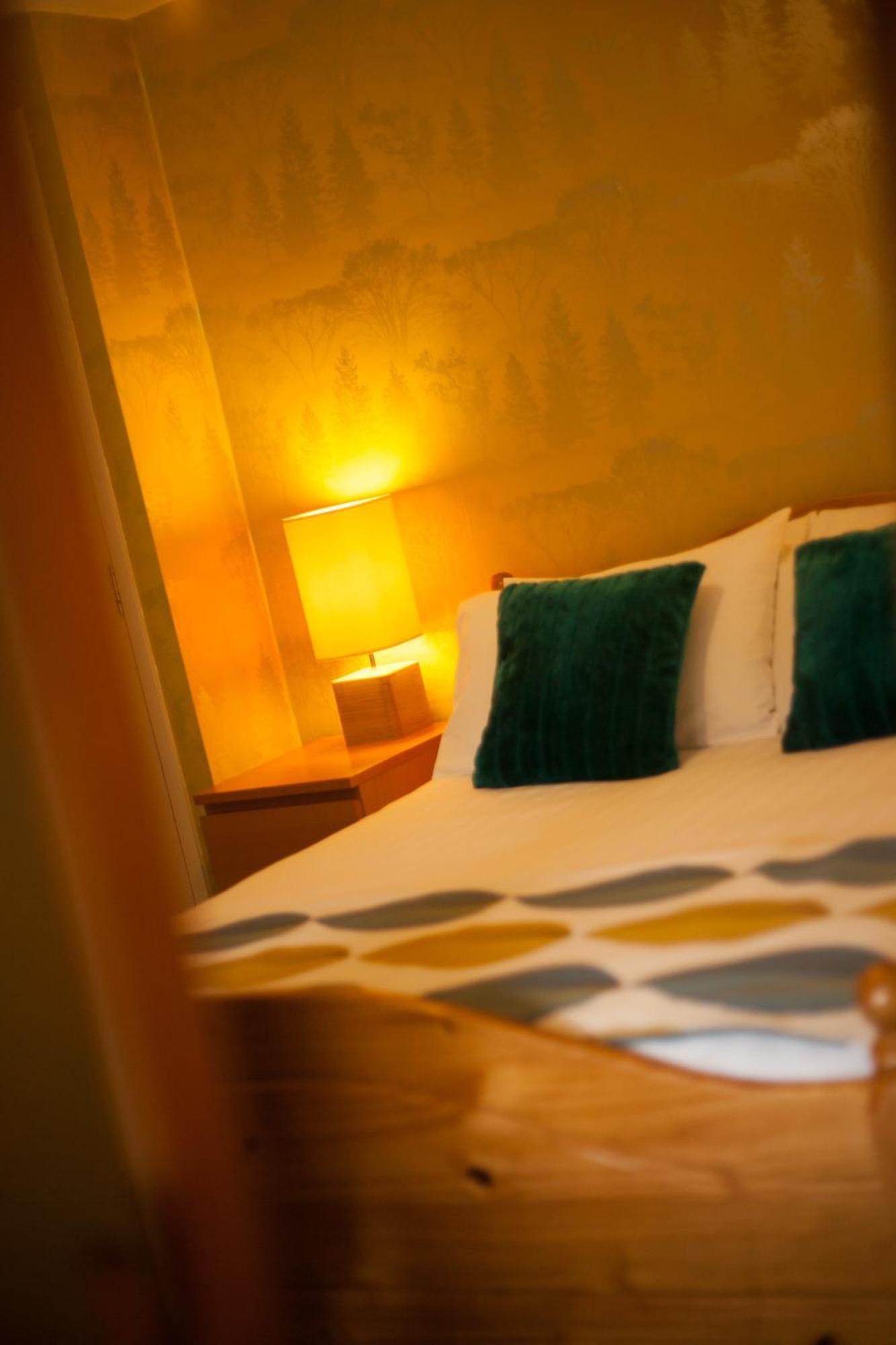 Hollybush Inn Greenhaugh Rom bilde