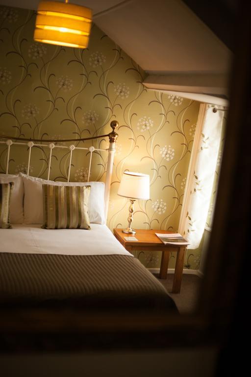 Hollybush Inn Greenhaugh Rom bilde